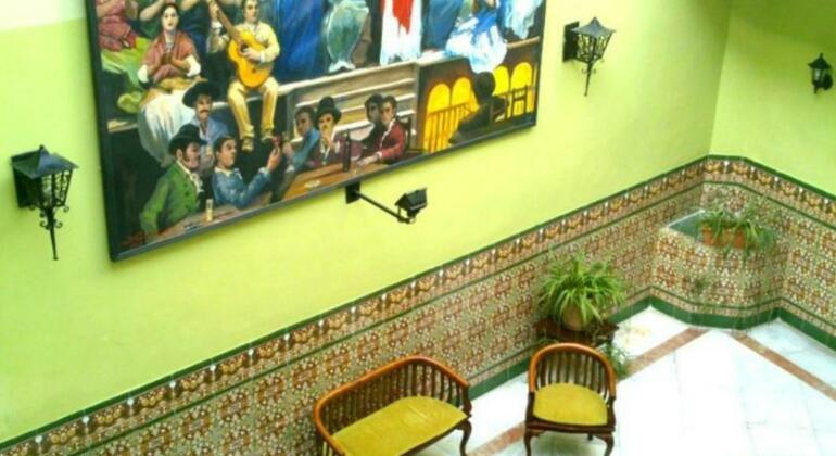 Al Andalus Jerez - Photo4