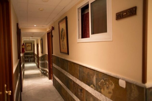 Quitagolpe - Photo3