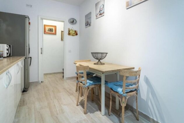 Flatguest Central +3Bed +2Bath +WiFi - Photo4