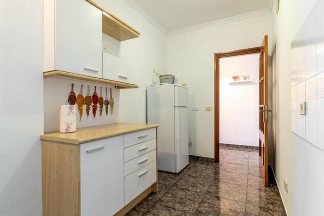 Flatguest Cicer - 3BDR + Balcony + Beach - Photo4