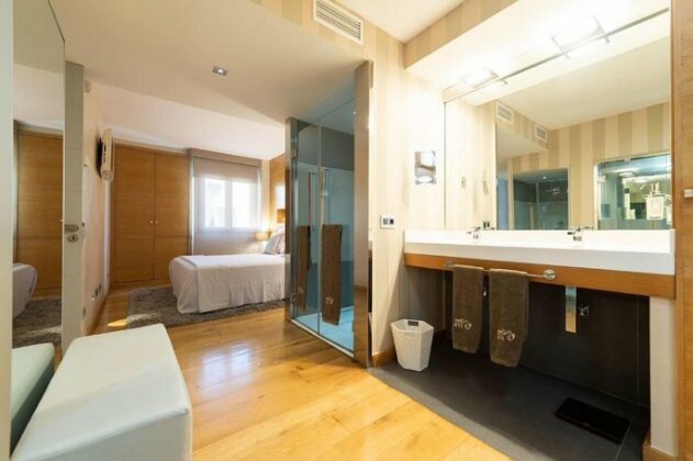 Highest Quality Home - Photo4