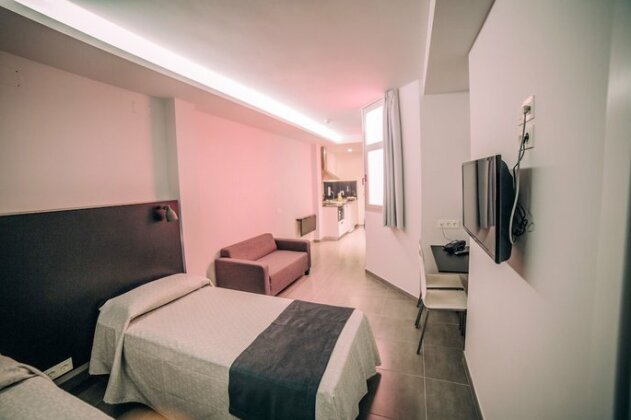 Mannix Urban Apartments - Photo4