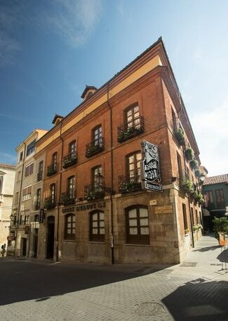 Hotel La Posada Regia