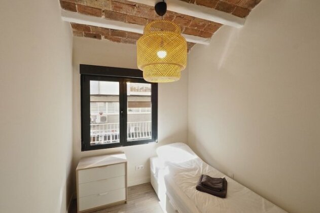 Olala Modern Catalan Apartments - Photo4