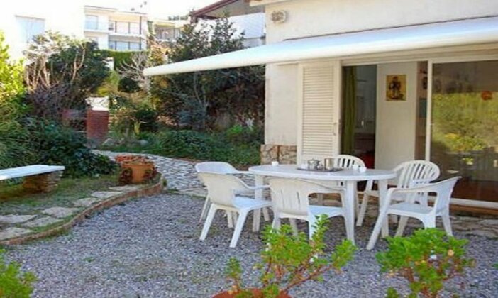 Bungalow in Llafranc - 104760 by MO Rentals - Photo3