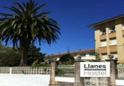 Llanes International Hostel