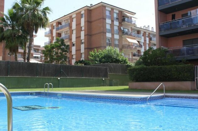 Fantastic 3 bedroom apartment 300m to the sea - Photo2