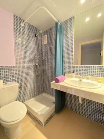 Fantastic 3 bedroom apartment 300m to the sea - Photo5