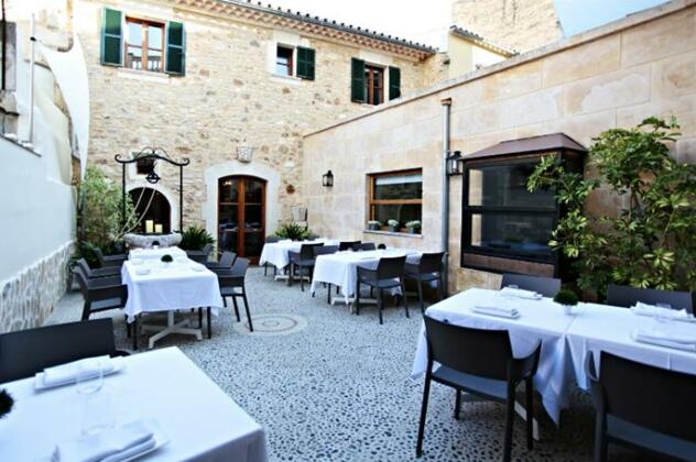Daica Restaurant I Petit Hotel - Photo5