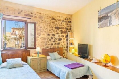 Mallorca traditional townhouse holiday in Llubi - 120767