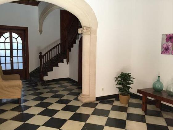 Home Bisbe Taixequet - Photo2