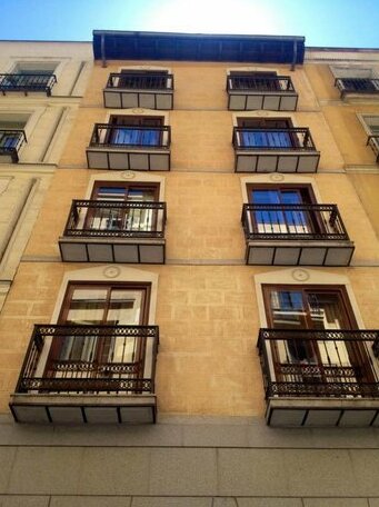 Apartamentos Caballero de Gracia - Photo2