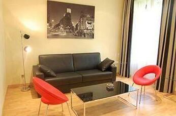 Apartamentos Conde Aranda Madrid - Photo2