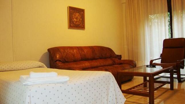 Apartamentos Olano C B - Photo2