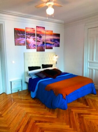 Gaudi Suites - Photo2