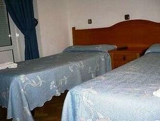 Hostal Odesa Gran Via - Photo4