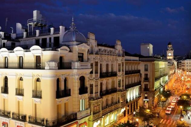 Hostal Patria Madrid - Photo2