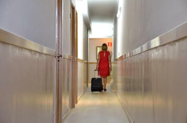 Hostal Patria Madrid - Photo4