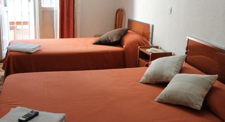 Hostal Xucar - Photo2