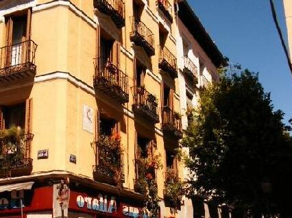 Olmo Apartamentos Madrid
