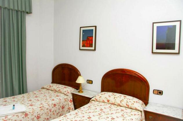 Pension Numancia - Photo2