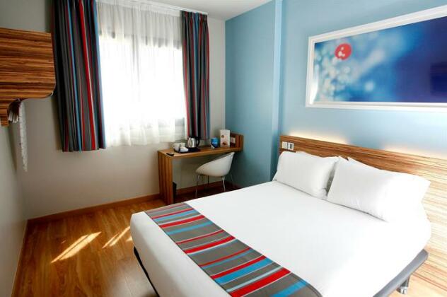 Travelodge Madrid Alcala