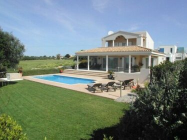 Villa Maria Mahon