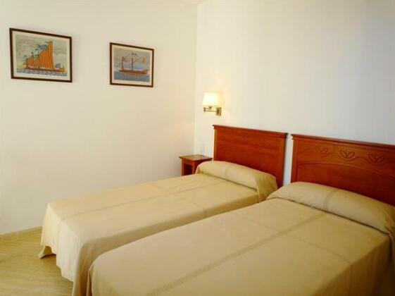 Villa Marina Mahon - Photo5