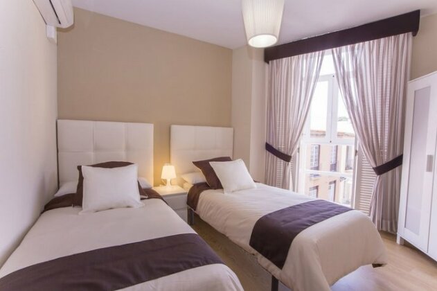 Apartamentos Picasso Plaza Merced - Photo5