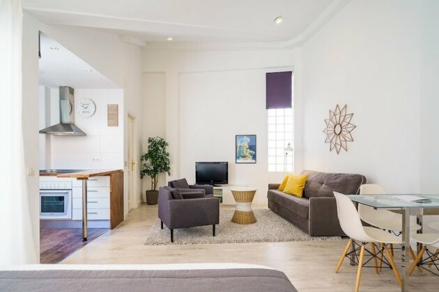 Apartamentos Souviron - Photo2