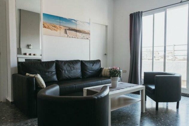 Atico con terraza y vistas - Photo4