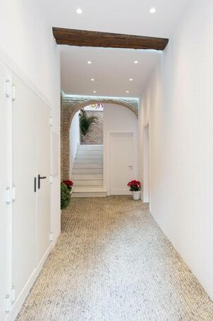 El Teatro Brick Wall Suite/Prime Location - Photo2