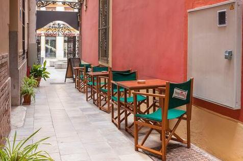 Feel Hostels City Center - Photo2