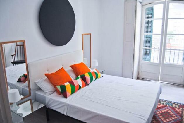 Hostel Malaga City - Photo2