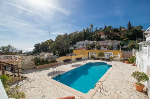 House with Garden & Pool in Malaga