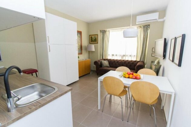 Impressive Apartment in the Centre - Photo3