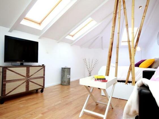 Life Apartments Calderon - Photo3