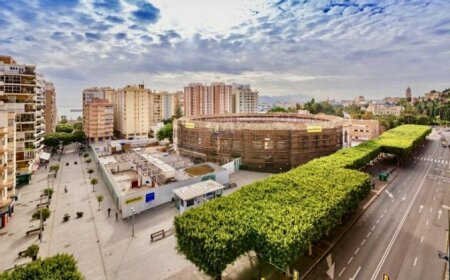 Malaga Plaza de Torros Apartment by Rafleys