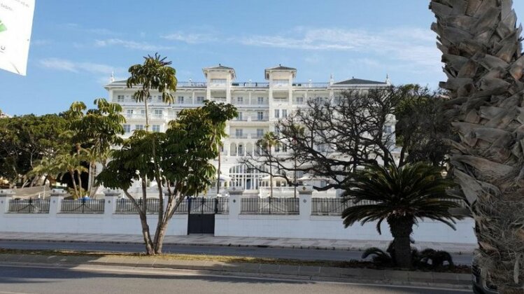 Malagueta Beach + Parking - Photo3