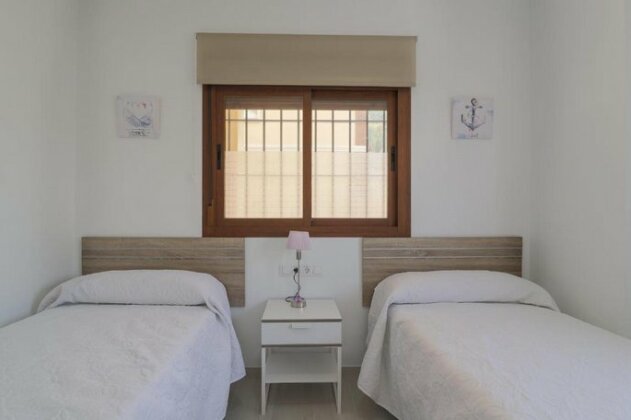 New 2 Bedrooms Plaza de la Merced - Photo3