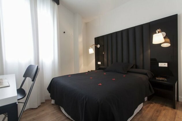 Picasso Suites Malaga - Photo4