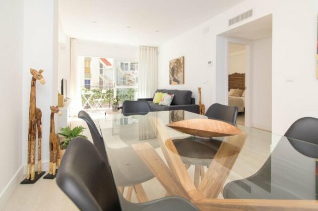Quiet Apartment Nice Terrace by Town - Photo2