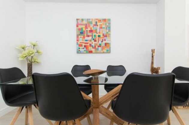 Quiet Apartment Nice Terrace by Town - Photo5