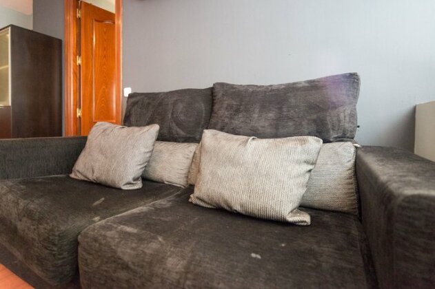 Quiet & Cozy San Fernando Apartment - Photo4