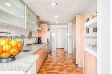 Three-bedroom apartment with view Charlie - Photo3