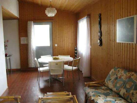 19 B - Photo3