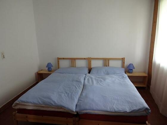 19 C - Photo4