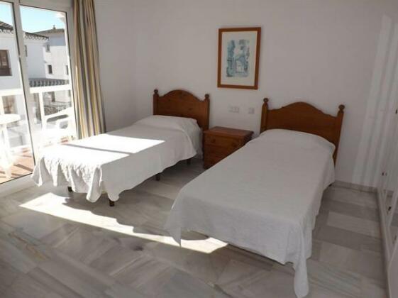 Harbour Club Aparthotel Duquesa - Photo5