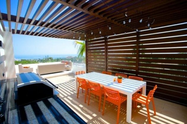 24550-Exquisite Villa Near Beach - Heated Pool - Photo2