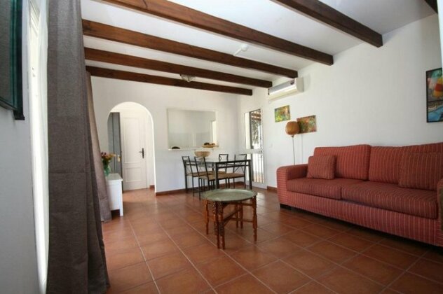 Banus Lodge - Photo2